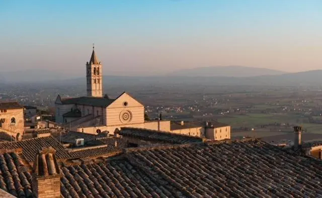 Domus Fonte Dei Leoni 4*