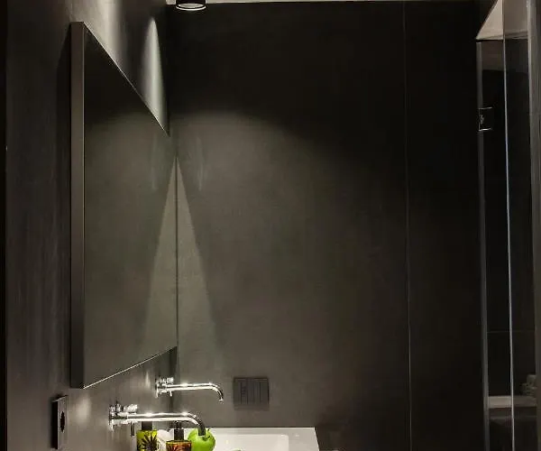 Bed & Breakfast Domus Fonte Dei Leoni 4*